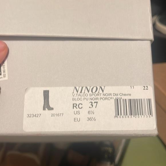 Robert Clergerie boots - Picture 6 of 6